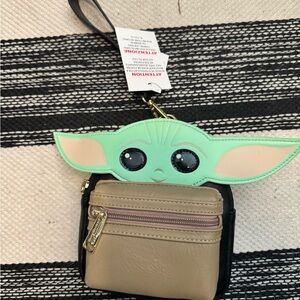 Loungefly Baby Yoda Grogu Star Wars Wristlet